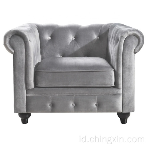 Sofa Ruang Tamu Gaya Eropa Kursi Lengan Beludru Berumbai Chesterfield
